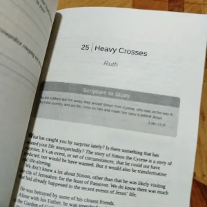 Trusting God in All the Things: 90 Devotions for Finding Peace in Your Every Day